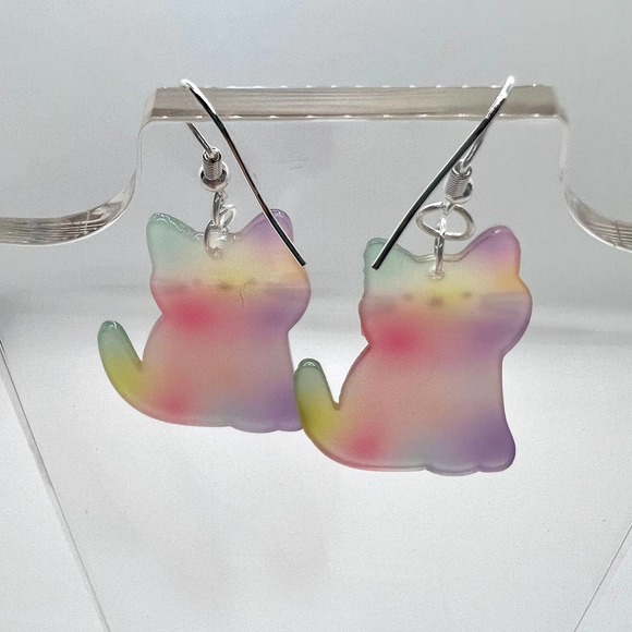 Tye Dye Kitty Cat Earrings - Pastel Earrings - Kitten Earrings - Picture 4 of 10